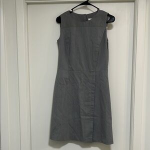 Hugo Boss Classic Sleeveless Gray Sheath Dress
